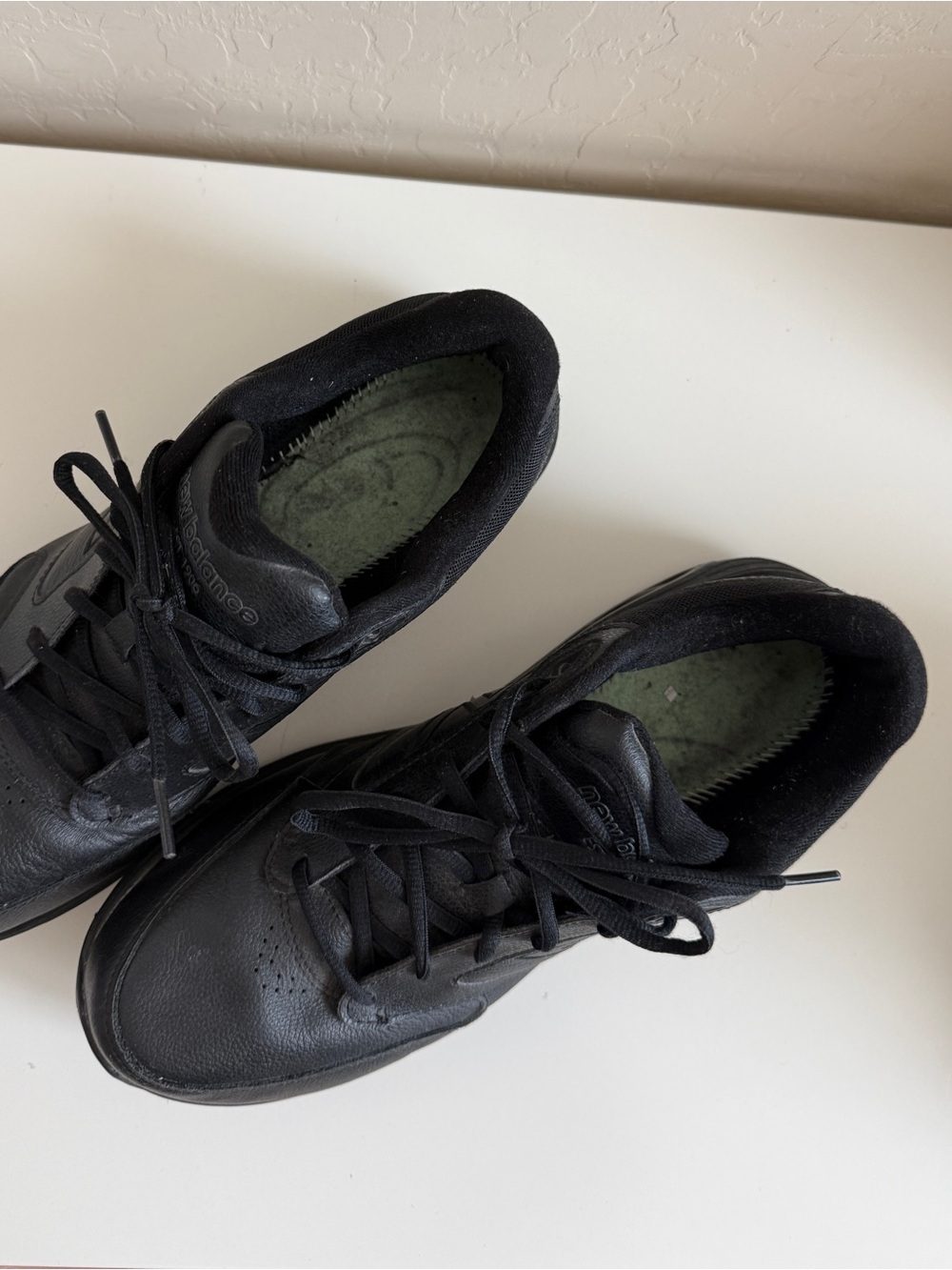 New Balance Men's 928V3 Black Leather Athletic Walking Sneakers Size 11 - Picture 5 of 8